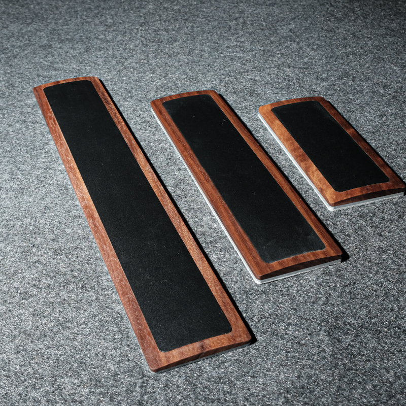 Woody Cowhide Palm Rest for Me - Keyboard Gaming Black บทวิจารณ์และราคา